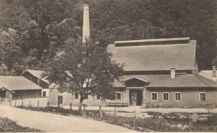Fabrica de sticlărie Tomeşti între anii 1919 – 1948
